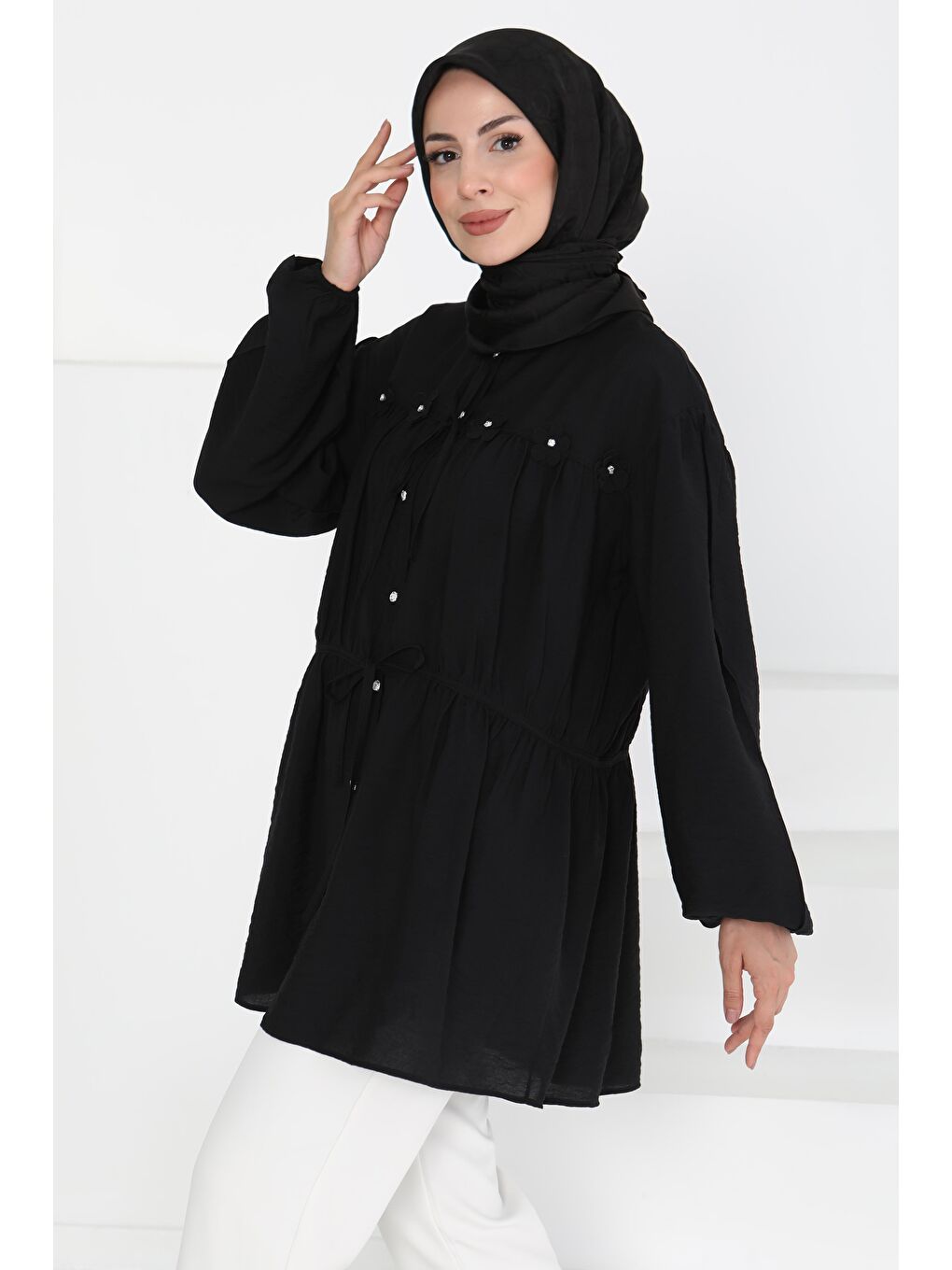 Çiçek İnci Detaylı Tunik Siyah - 27273-1