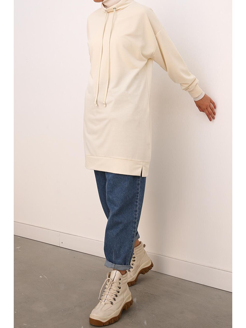 Bej Kuşgözlü Rahat Kalıp Sweat Tunik