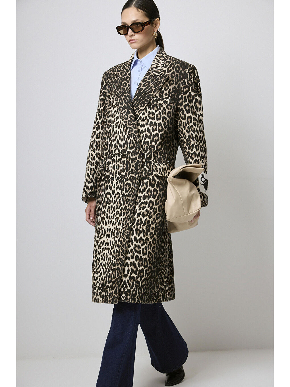 Siyah Leopar Desenli Uzun Ceket-1