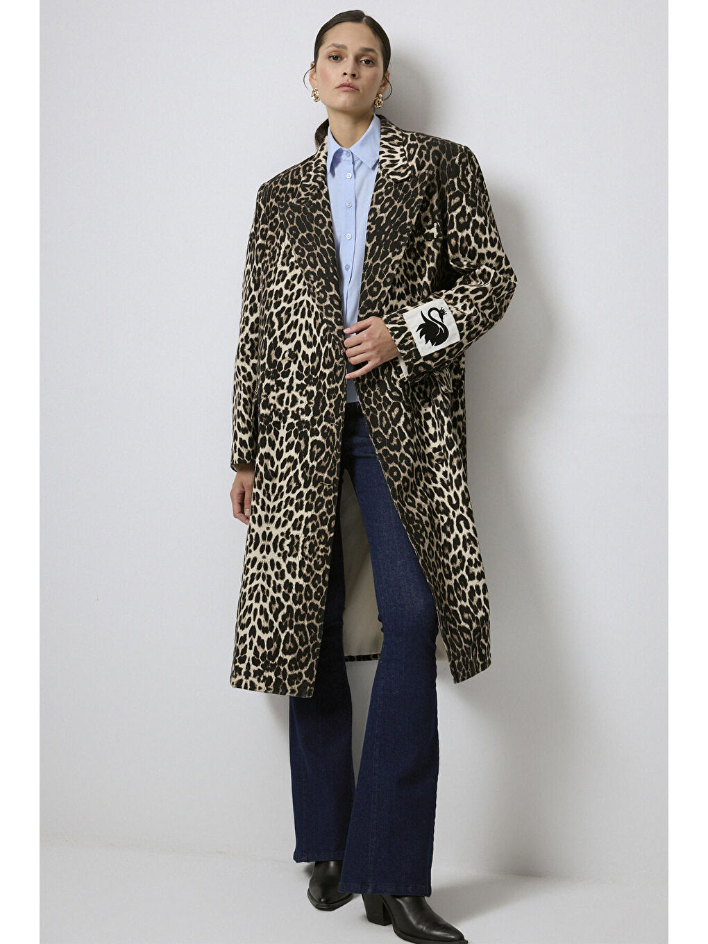 Siyah Leopar Desenli Uzun Ceket-4