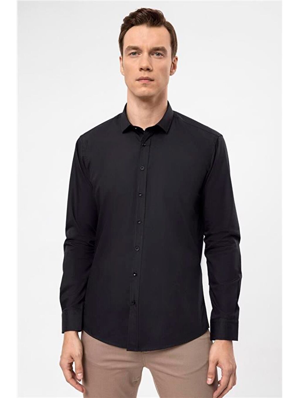 Siyah Slim Düz Klasik Yaka Gömlek