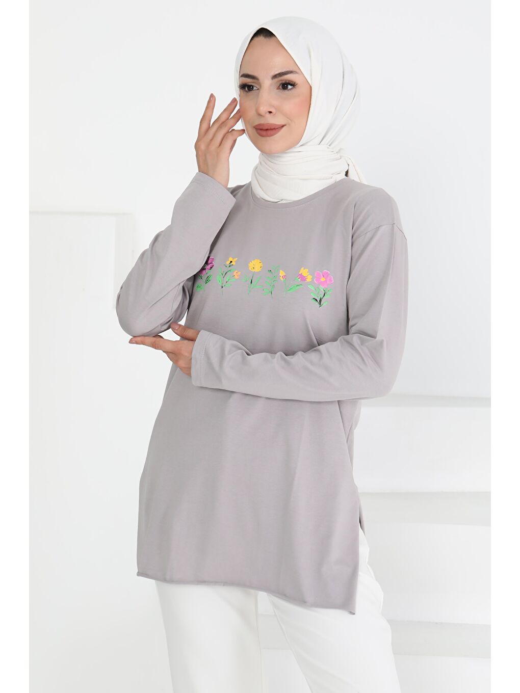 Kadın Bisiklet Yaka Çiçek Baskılı Tunik Açik Gri - 27197