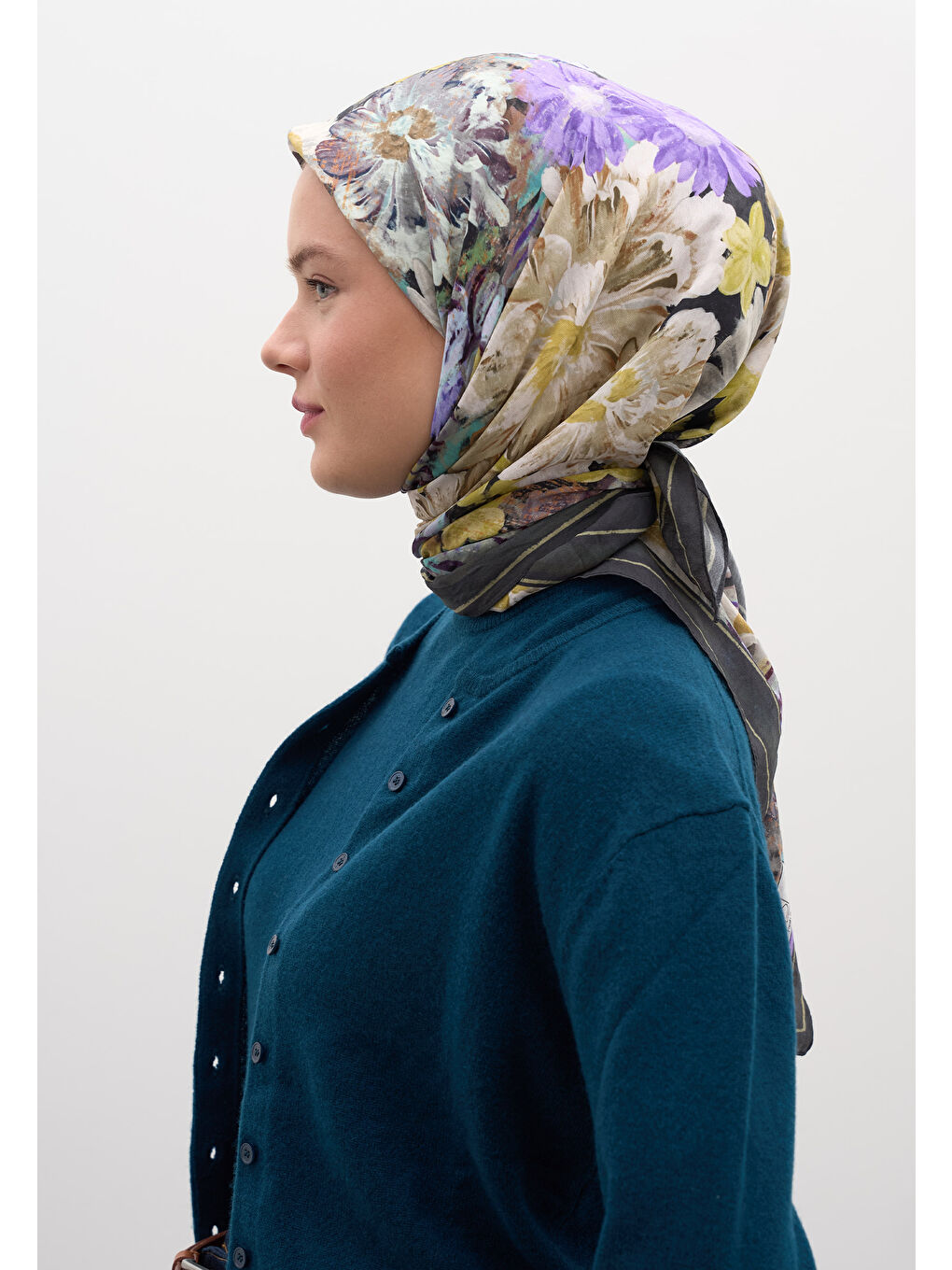 Gri Jasmıne Joy Desen Pamuklu Viskon Eşarp Füme-1