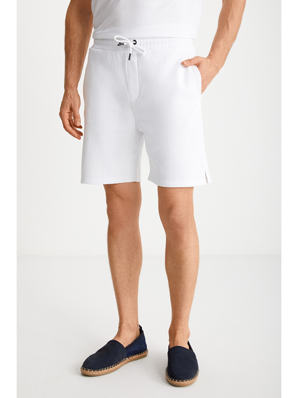 Beyaz UNCERTAIN Erkek Comfort Fit BEYAZ Şort & Bermuda