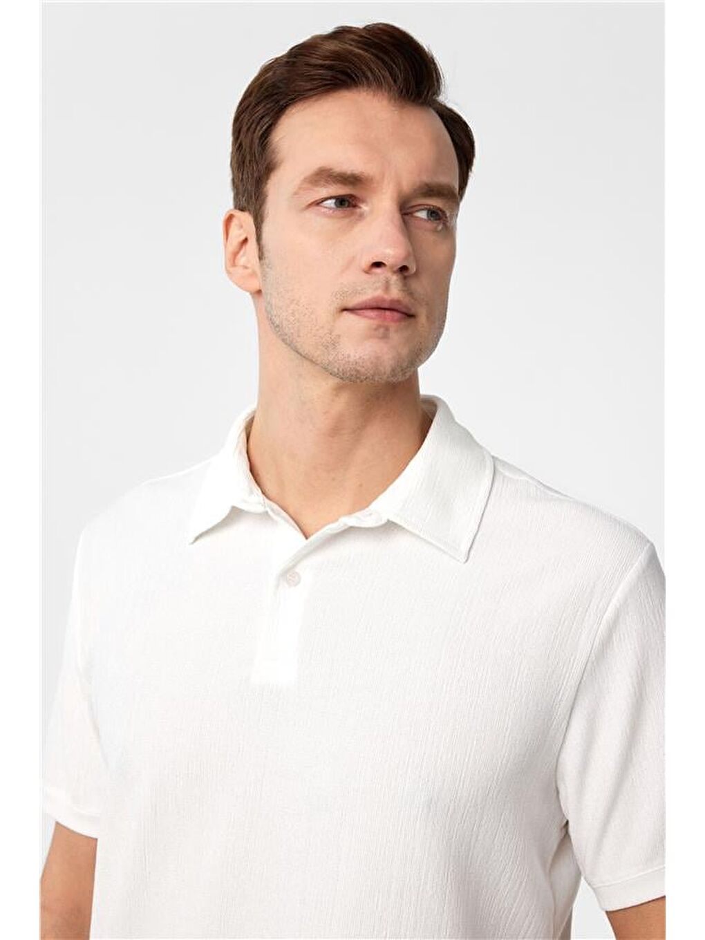 Beyaz Regular Düz Polo Yaka Tişört-1