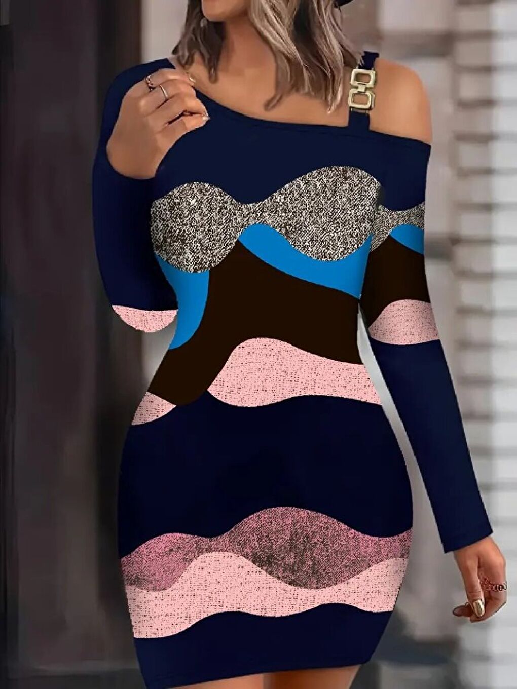 Siyah Kadın Uzun Kollu Tek Omuzu Askı Toka Detaylı Kısa Dalgıç Elbise-2