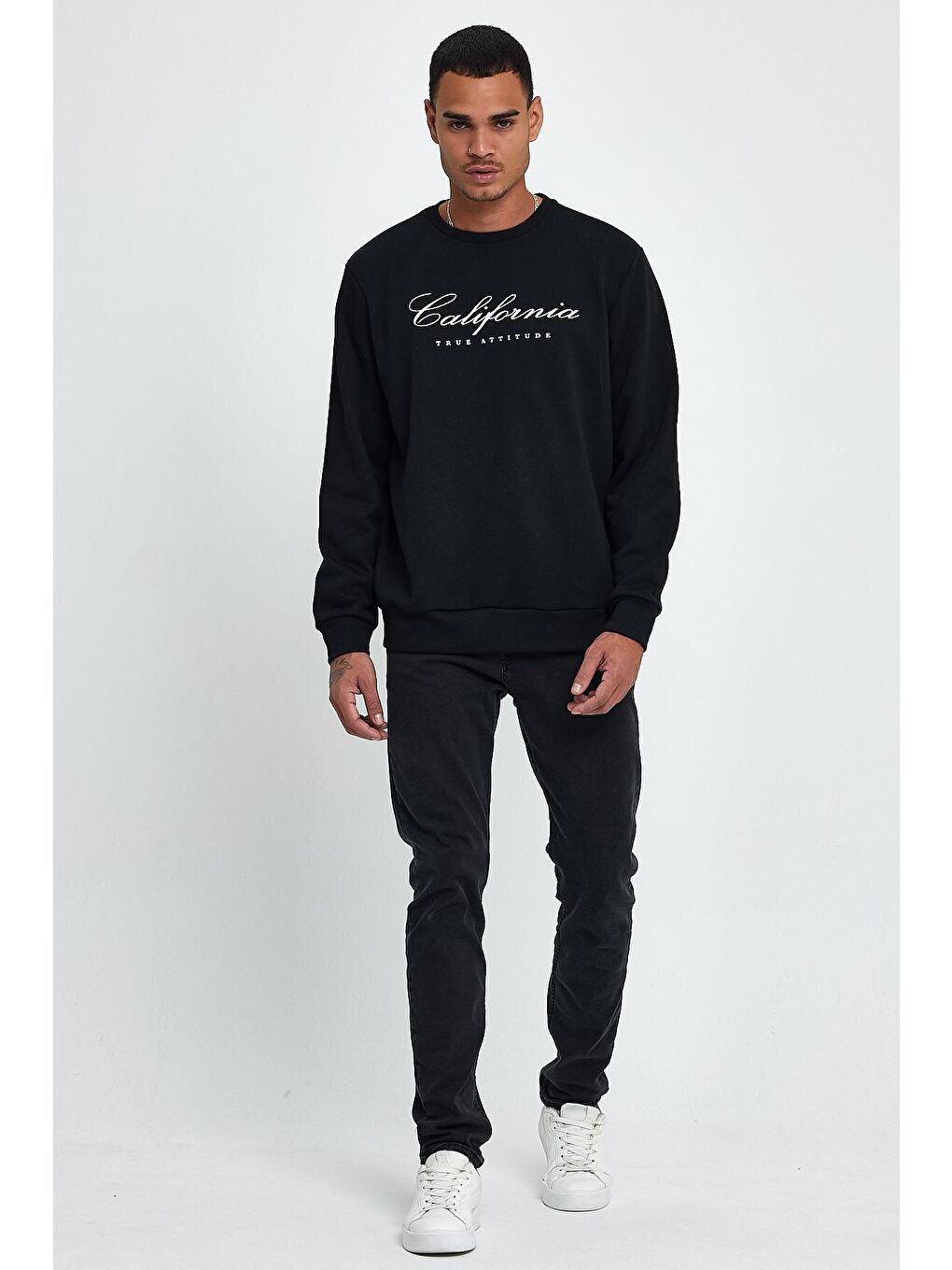 Siyah Erkek Bisiklet Yaka Regular Fit 3 İplik Kalın California Baskılı Sweatshirt spr24sw28