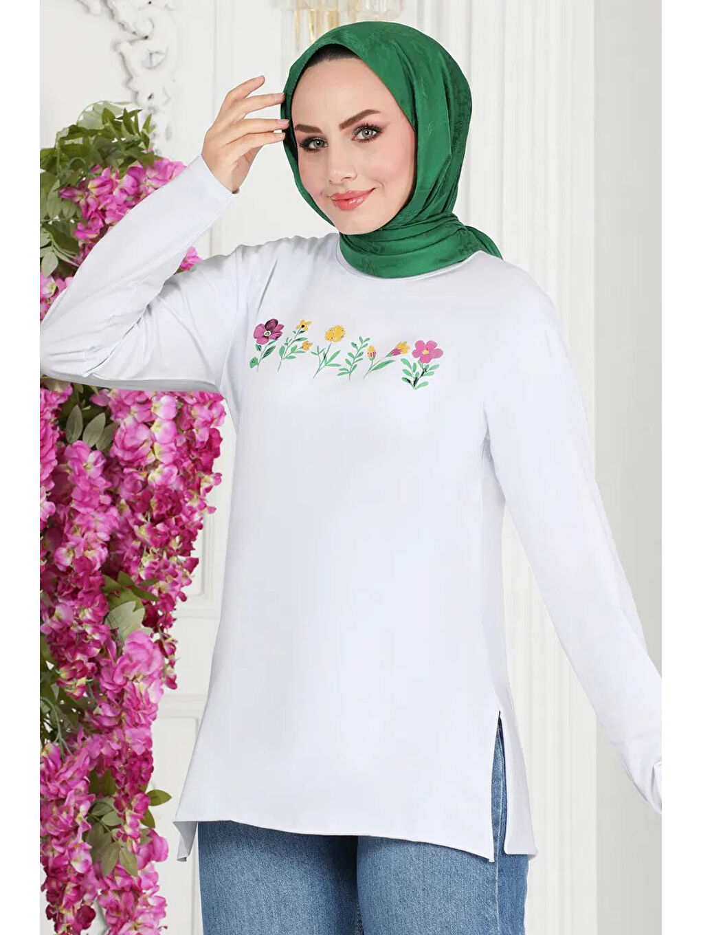 Kadın Bisiklet Yaka Çiçek Baskılı Tunik Beyaz - 27197