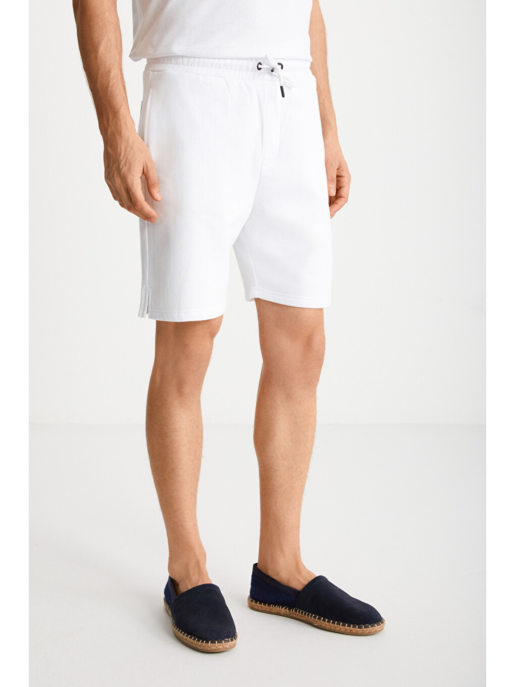 Beyaz UNCERTAIN Erkek Comfort Fit BEYAZ Şort & Bermuda-2