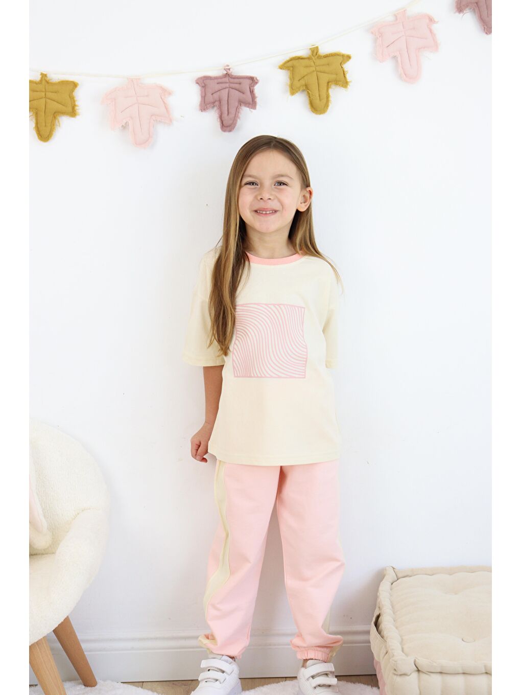 Pembe Baskılı Tek Çizgi Eşofman Takım-3