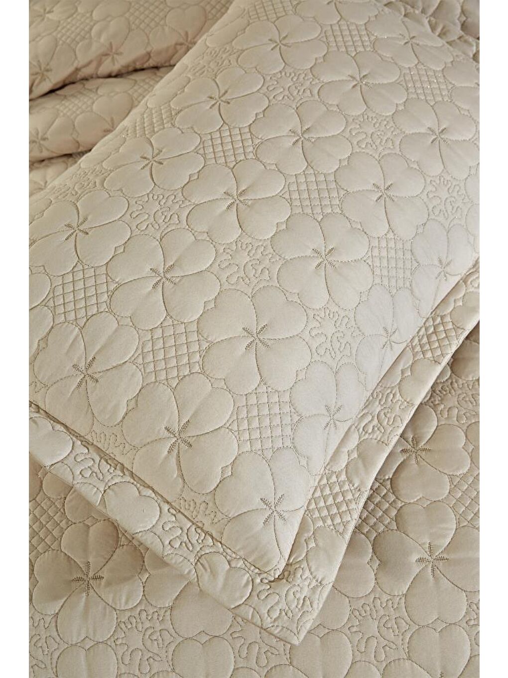 Lena Kapitoneli Çift Kişilik Yatak Örtüsü 230x240 Bej-2