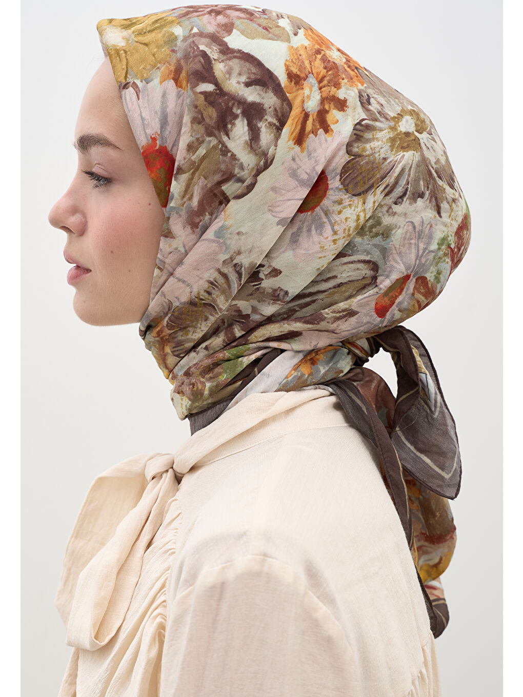 Kahverengi Jasmıne Joy Desen Pamuklu Viskon Eşarp Kahve-3