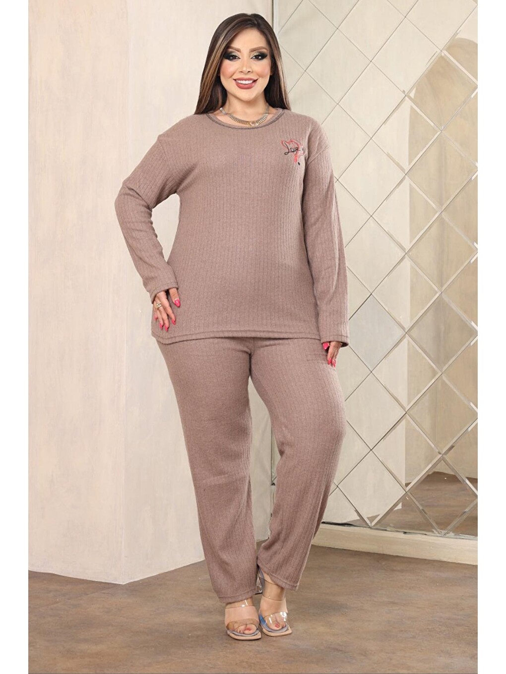 Bej Let Me Slee P Baskılı Büyük Beden Pijama Takımı-1