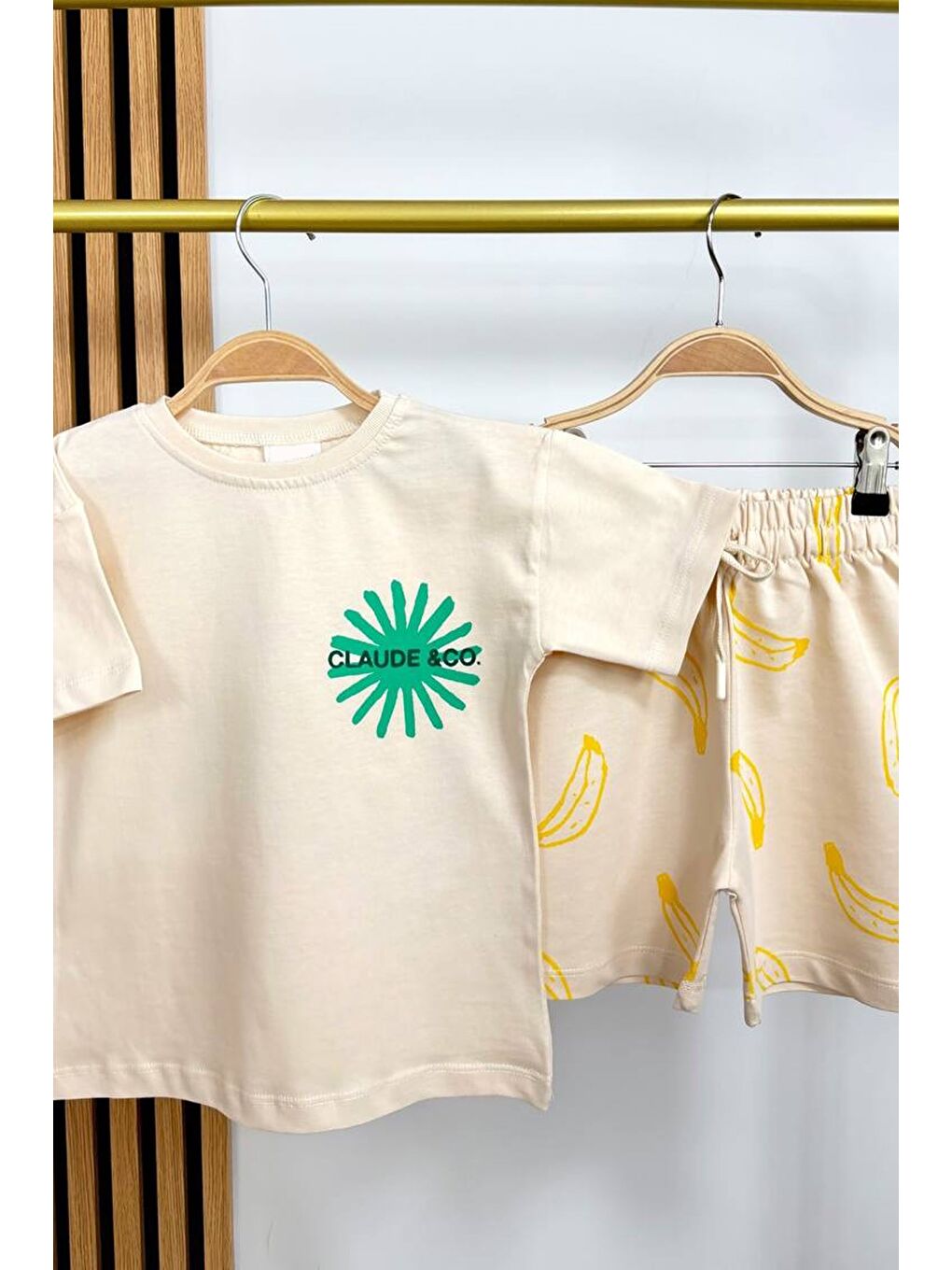 Bej Kız Çocuk Pamuklu Bisiklet Yaka Baskılı T-Shirt Ve Şort Alt Üst Takım-3