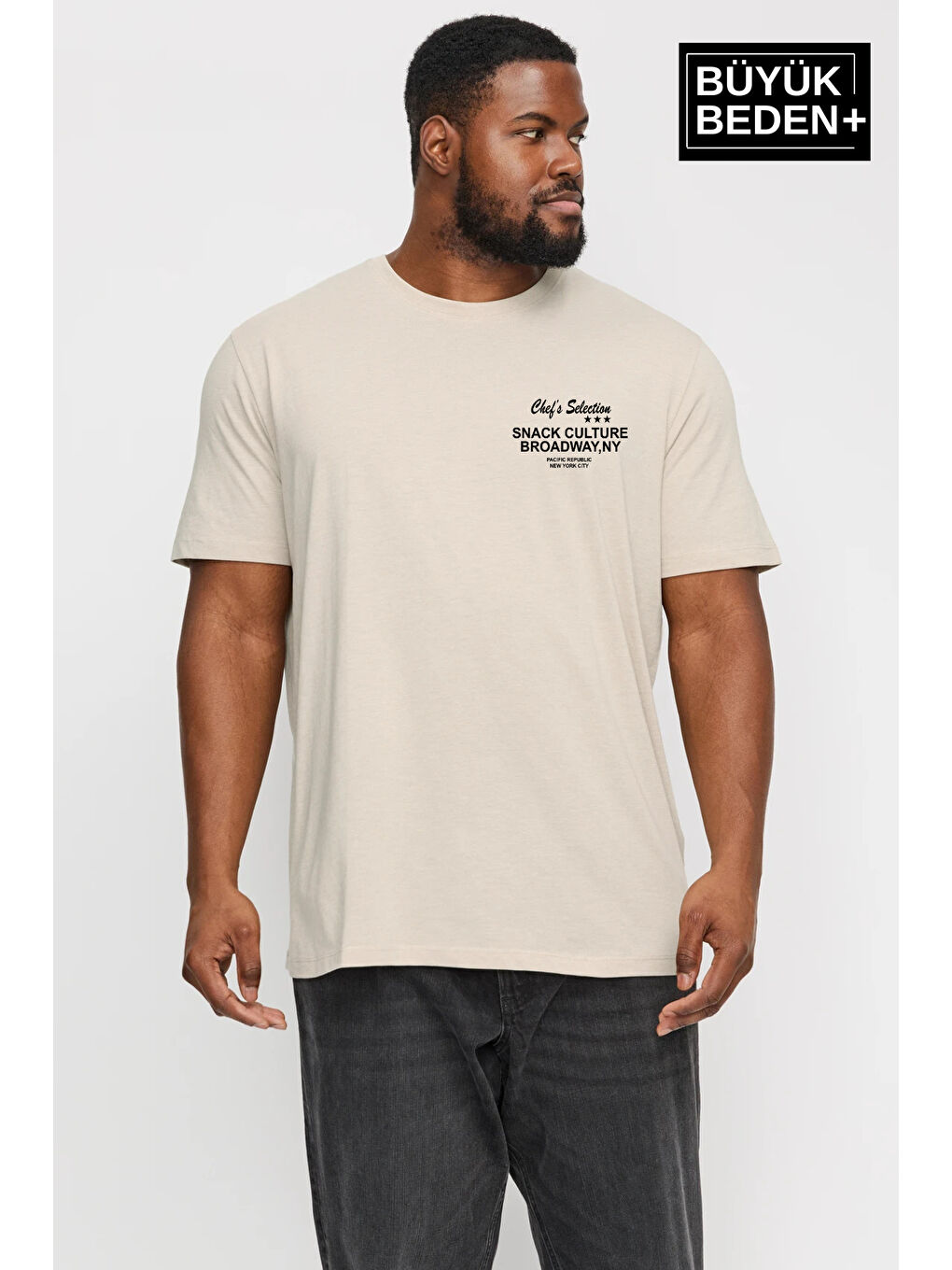 Bej Erkek Büyük Beden Chef's Selection Baskılı Bisiklet Yaka Tişört SPR25BTS908