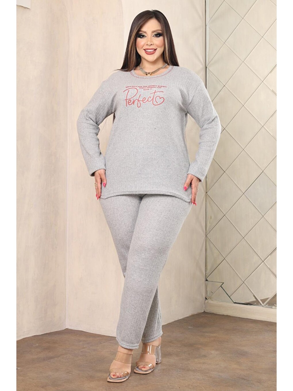 Gri Magic Baskılı Büyük Beden Pijama Takımı-1