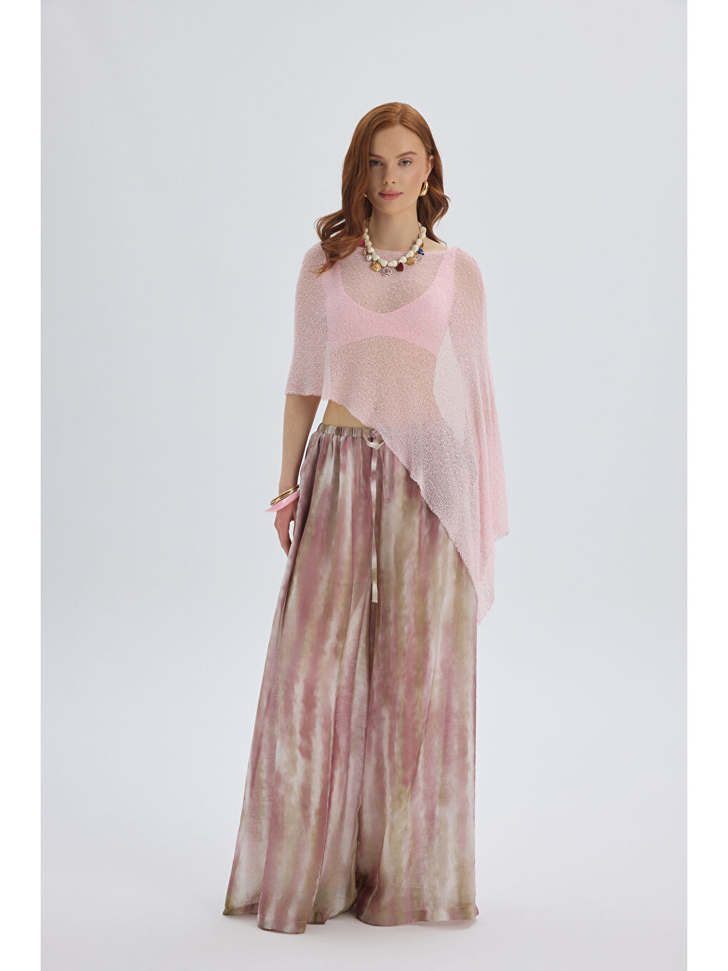 Soretta İnce Dökümlü Pembe Pantolon-1