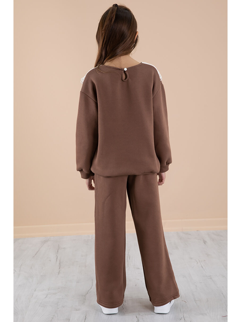 Kahverengi Açık Kahve Dantel Yakalı Şardonlu Kız Çocuk Eşofman Takımı 20252-4