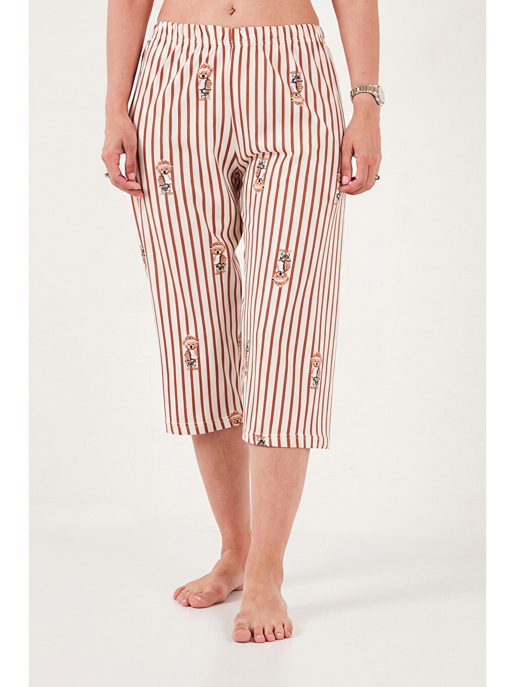Bej Desenli Pamuklu Bisiklet Yaka Kaprili Pijama Takımı 65790787-5