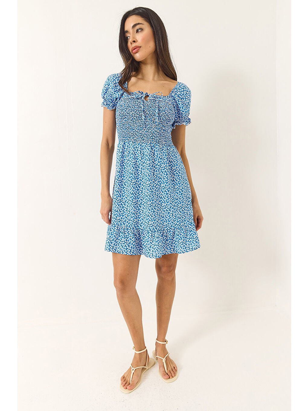 Mavi Kadın Papatya Desenli Karpuz Kollu Giperli Mini Viskon Elbise-3