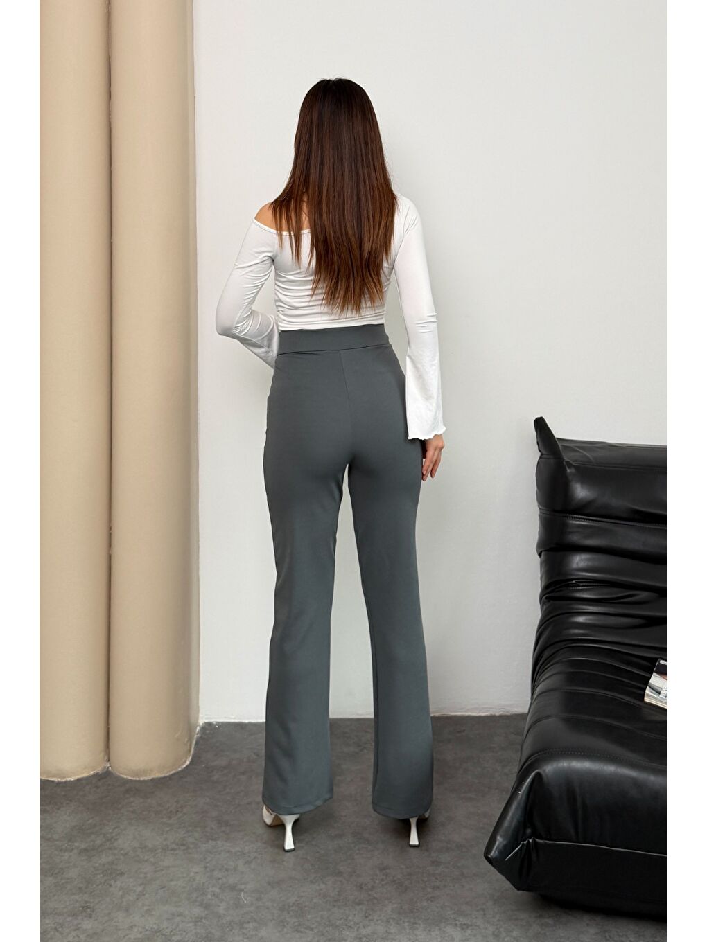Gri Kadın Yüksek Bel Düğmeli Fermuarlı Elastanlı Füme Düz Rahat Nervürlü Palazzo Pantolon-3