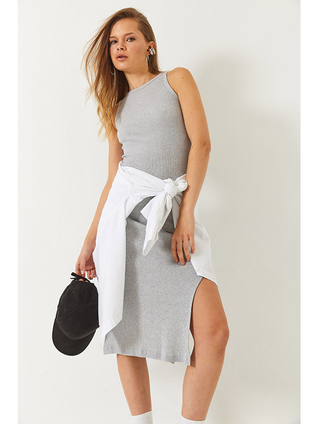 Gri Kadın Yırtmaç Detaylı Bisiklet Yaka Kaşkorse Elbise-1