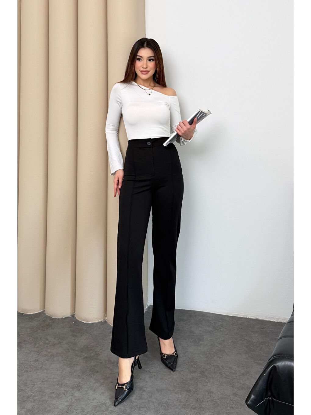 Kadın Yüksek Bel Düğmeli Fermuarlı Elastanlı Siyah Düz Rahat Nervürlü Palazzo Pantolon