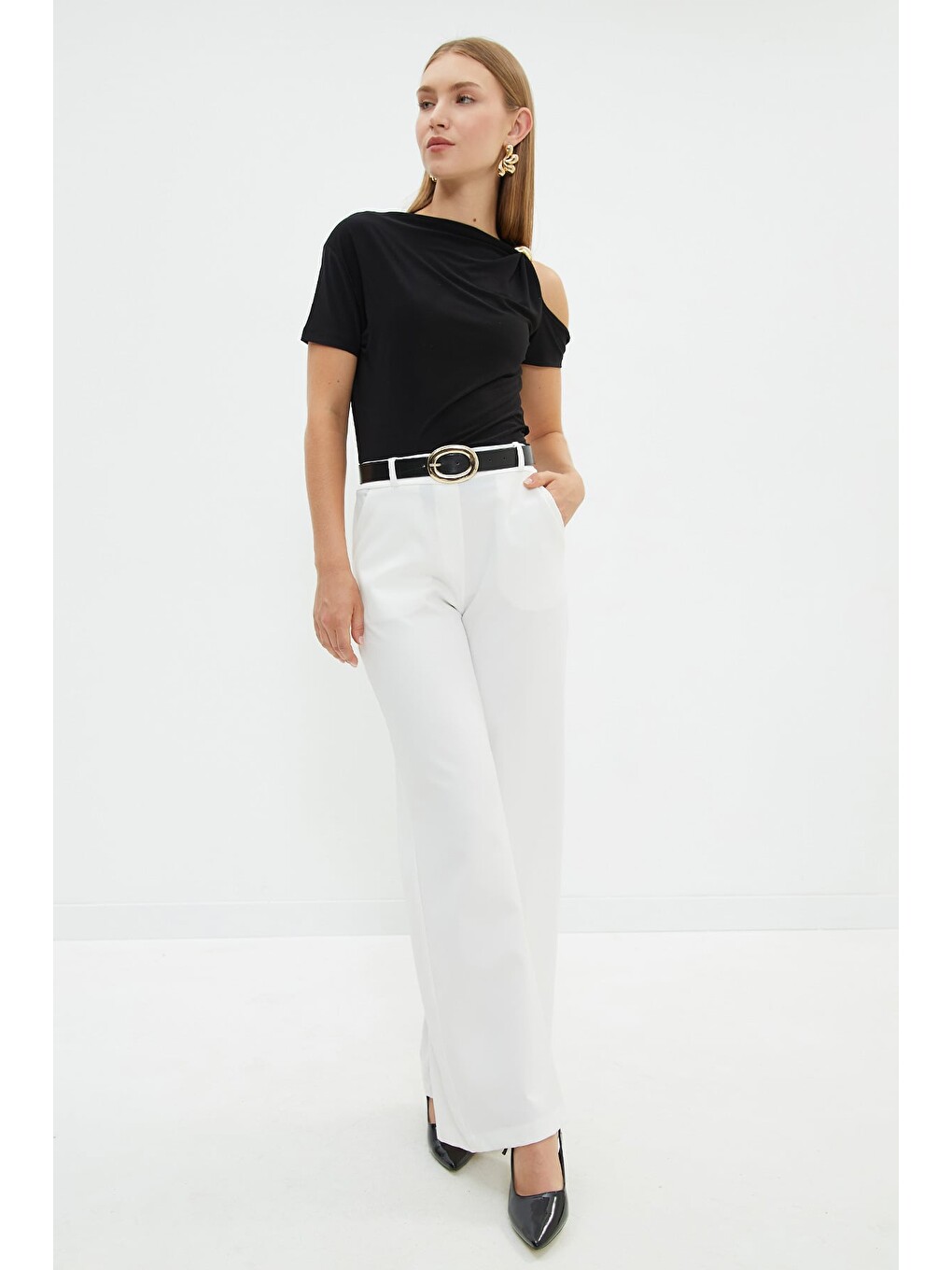 Beyaz Beli Lastikli Palazzo Kumaş Pantolon-1