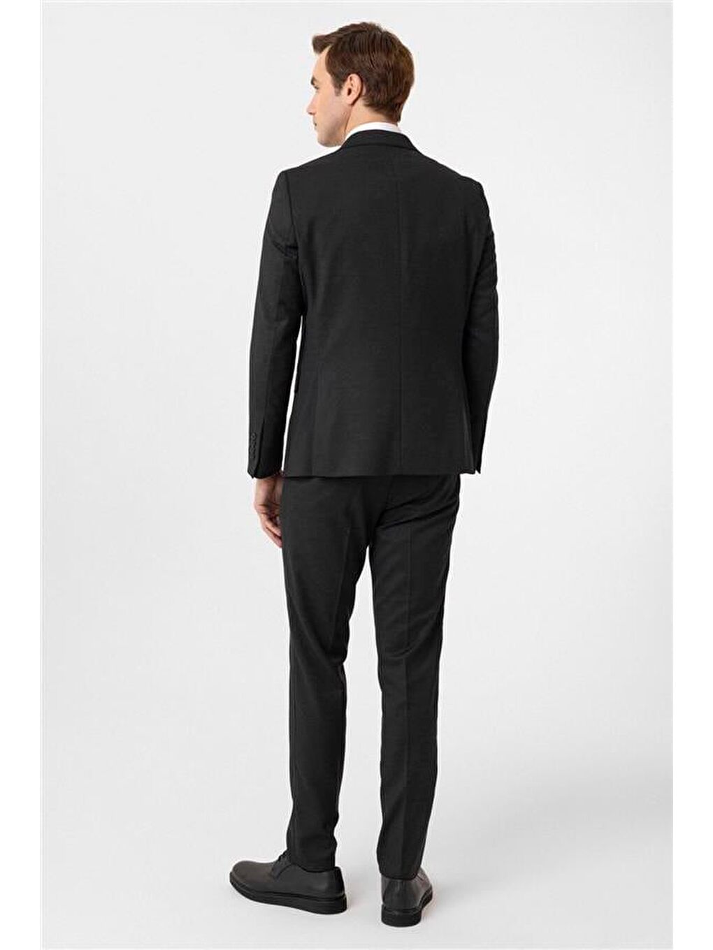 Siyah Slim Armürlü Sivri Yaka 6 Drop Yelekli Takım Elbise-7