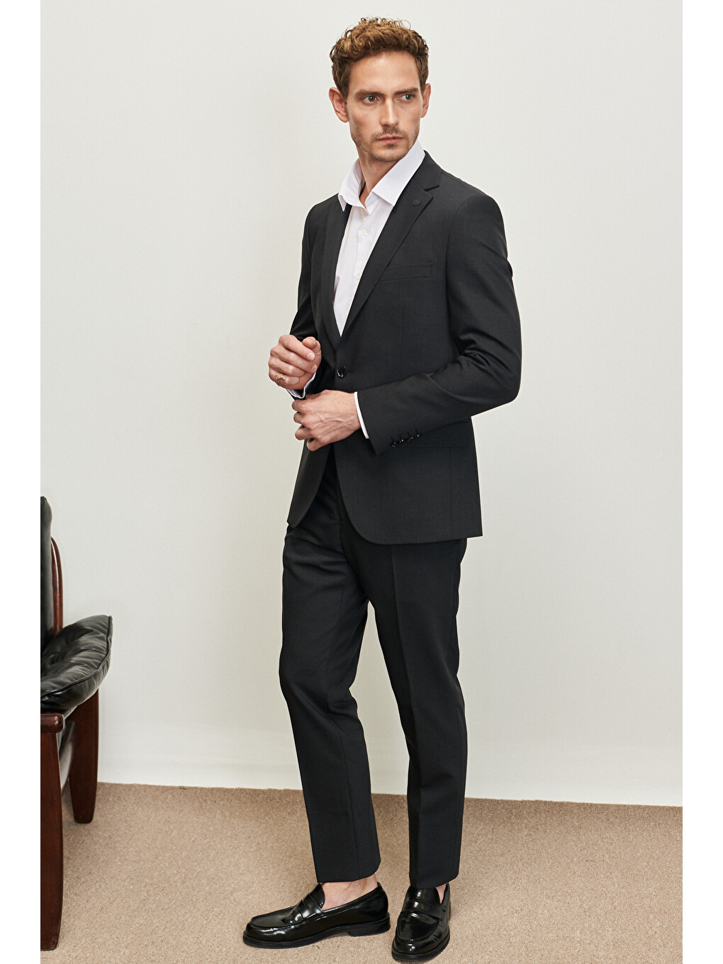 Erkek Antrasit Slim Fit Dar Kesim Mono Yaka Kareli Yünlü Takım Elbise-4