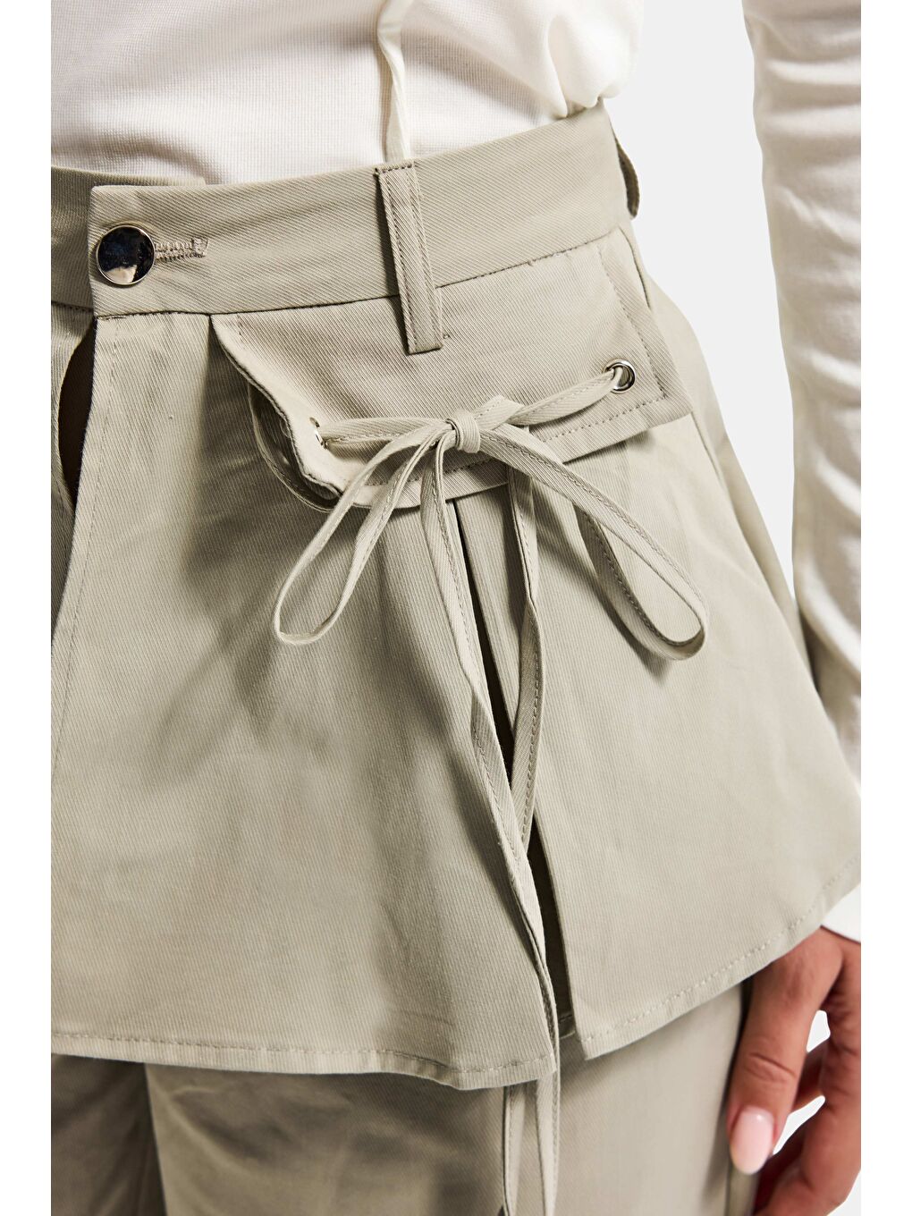 Kadın Haki Yeşil w5 Straight Fit Bol Kesim Kemer Detaylı Özel Tasarım Pantolon-4