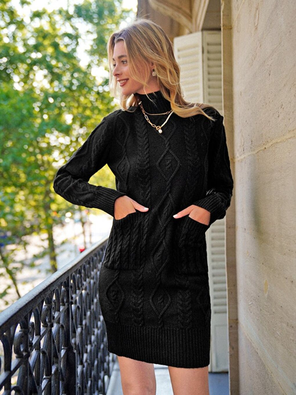 Siyah Loren Yünlü Motifli Midi Boy Triko Elbise