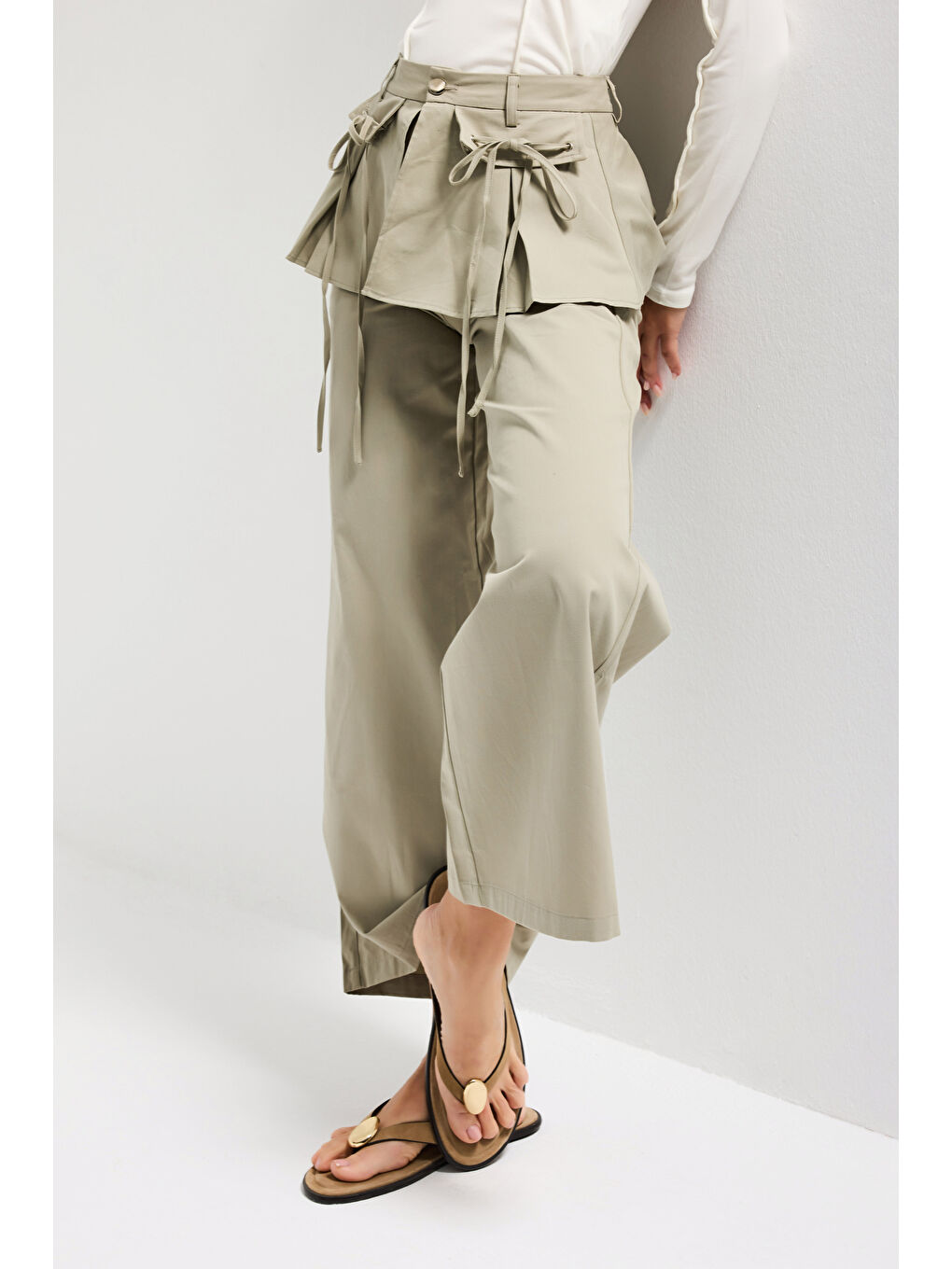 Kadın Haki Yeşil w5 Straight Fit Bol Kesim Kemer Detaylı Özel Tasarım Pantolon-5