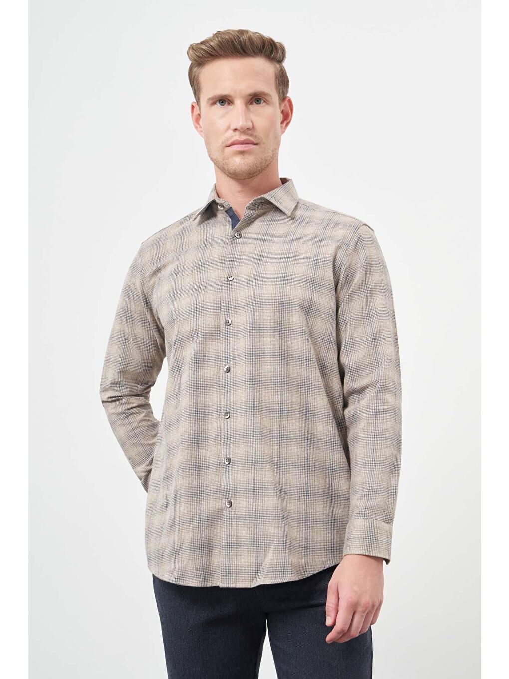 Kahverengi Camel Uzun Kol Ekose Desen Gabardin Sert Yaka Cepsiz Pamuklu Classic Comfort Fit Gömlek 1004245165-2