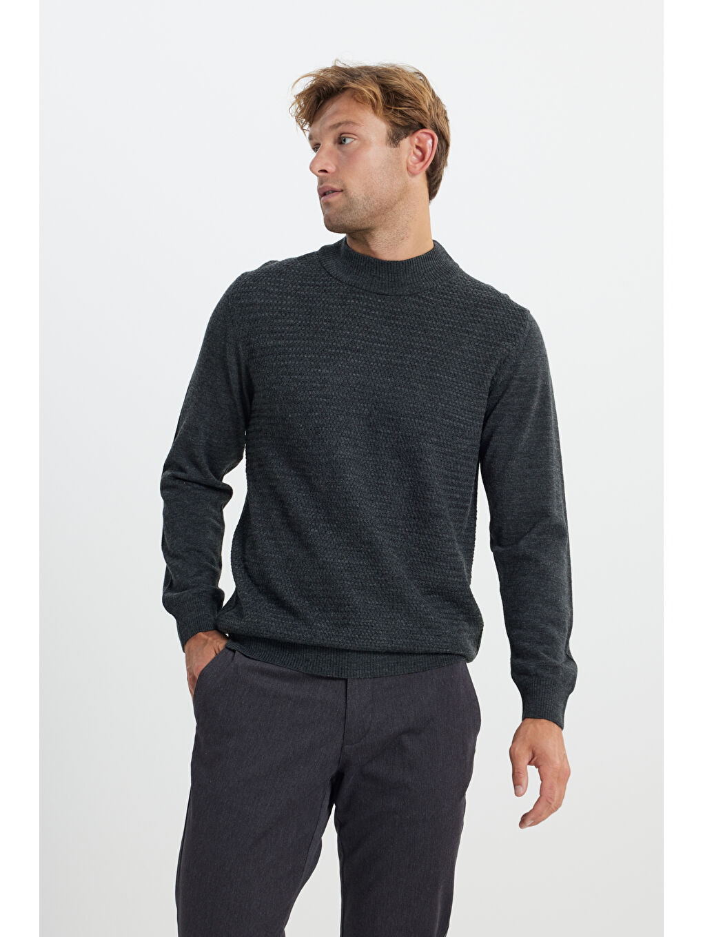 Erkek Antrasit-Melanj Yünlü Sıcak Tutan Standart Fit Yarım Balıkçı Yaka Petek Dokulu Triko Kazak-2