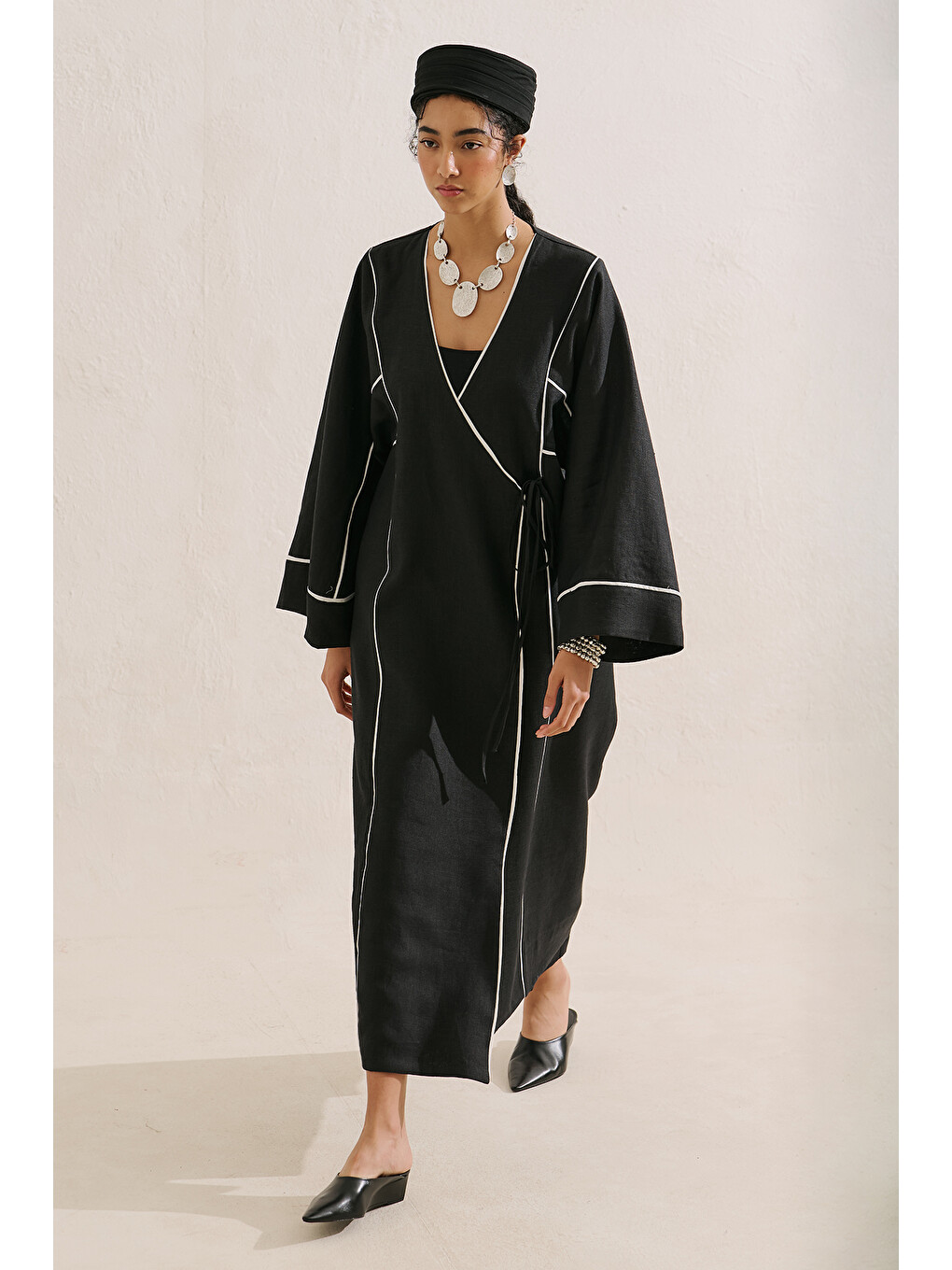 Keten Tasarım Bağlamalı Kimono Siyah