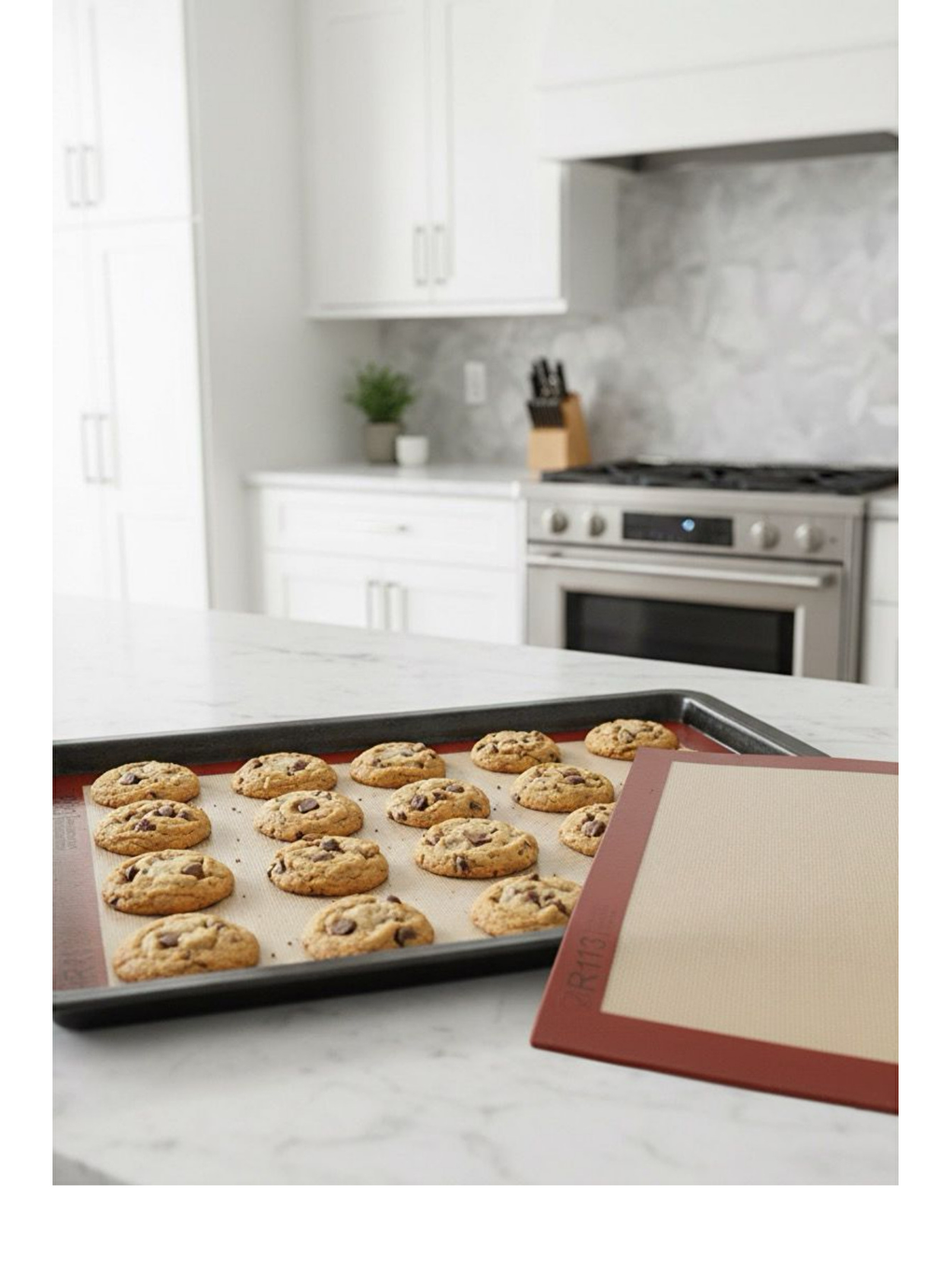 Ekru Yanmaz Yapışmaz, Yıkanabilir, Pişirme Matı ve Kırmızı Silikon Yanmaz Mutfak Fırın Eldiveni-1