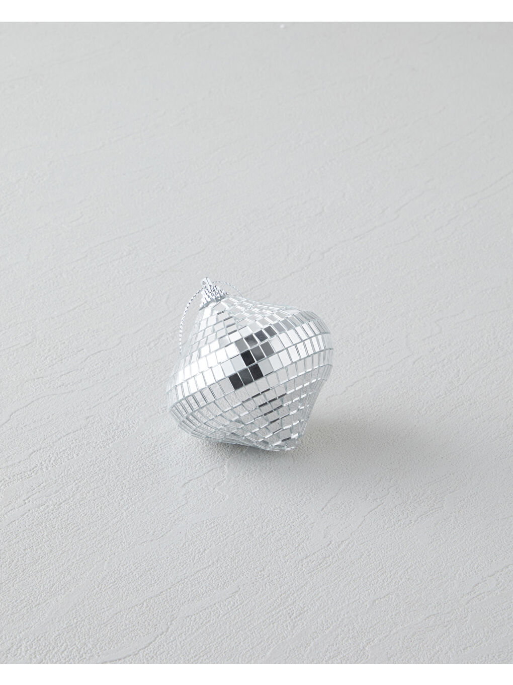 Gri Anica Yılbaşı Ağaç Süsü 7 cm Silver-1