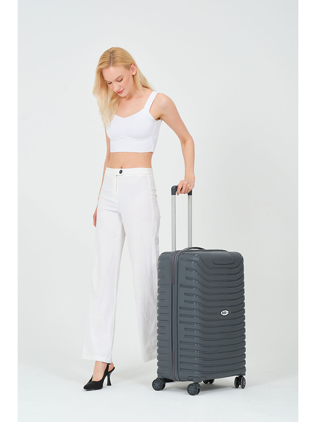 Gri Orta Boy Füme PP Valiz-4