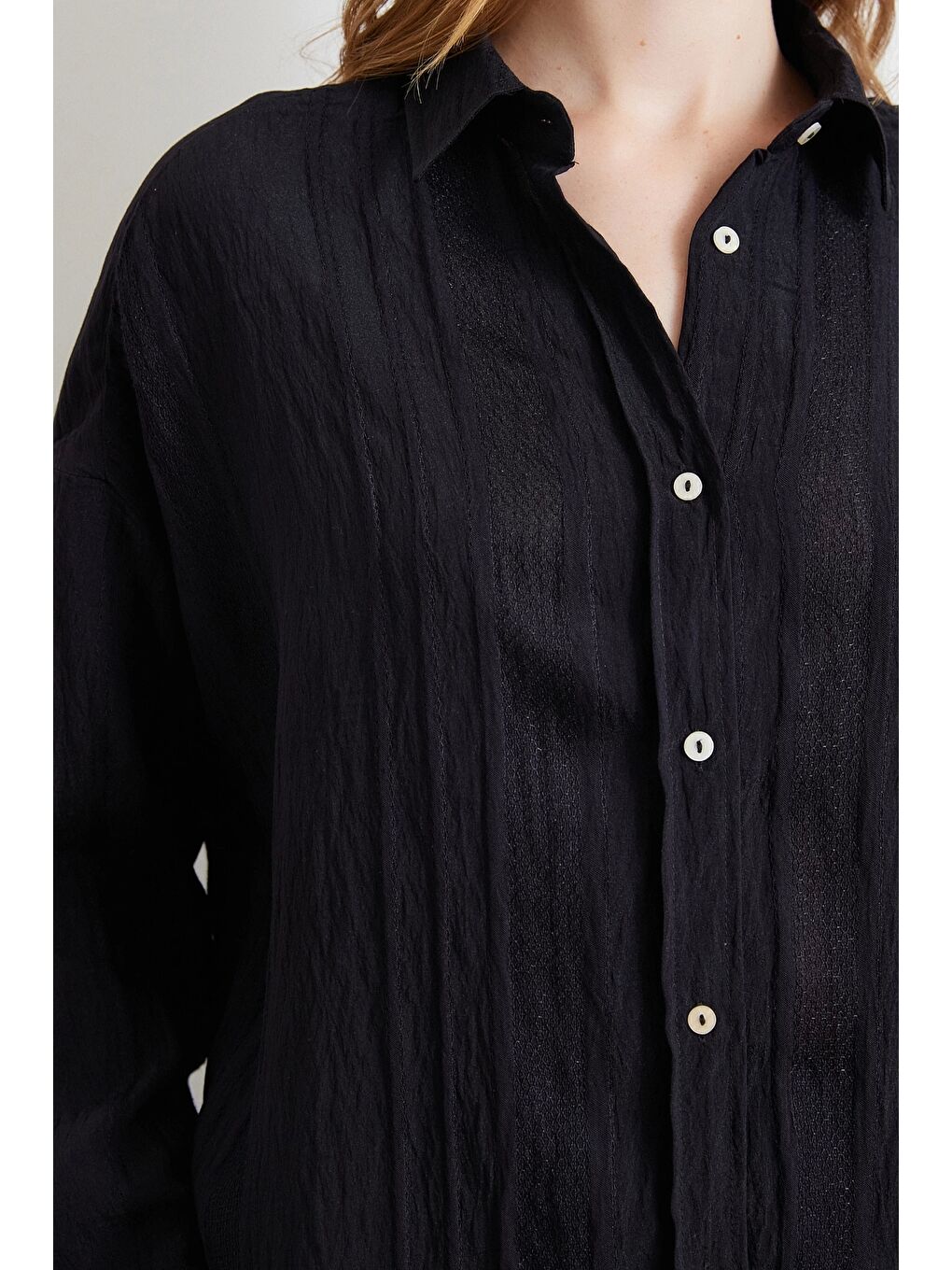 Dantel Detaylı Transparan Pamuklu Gömlek Siyah-3