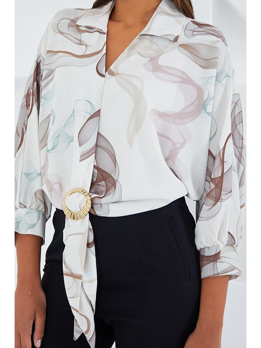 Kadın Kahverengi Ekru Oversize Dökümlü Saten Gömlek 907-4