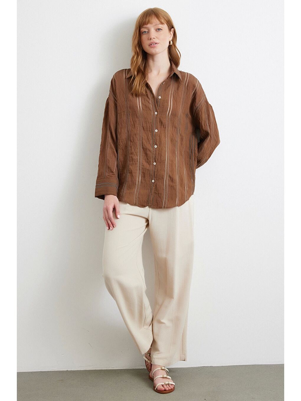 Karışık Organze Çizgili Gömlek Kahve-1