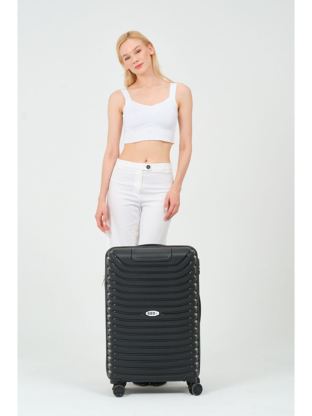 Orta Boy Siyah PP Valiz-9