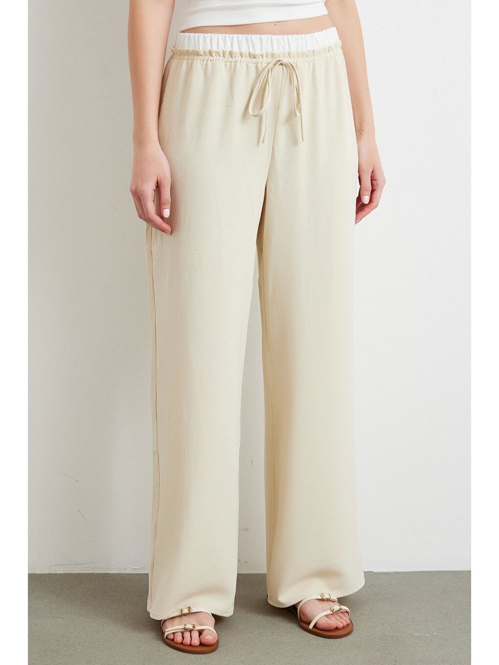 Ekru Bel Bantlı Wide Leg Pantolon Krem-3