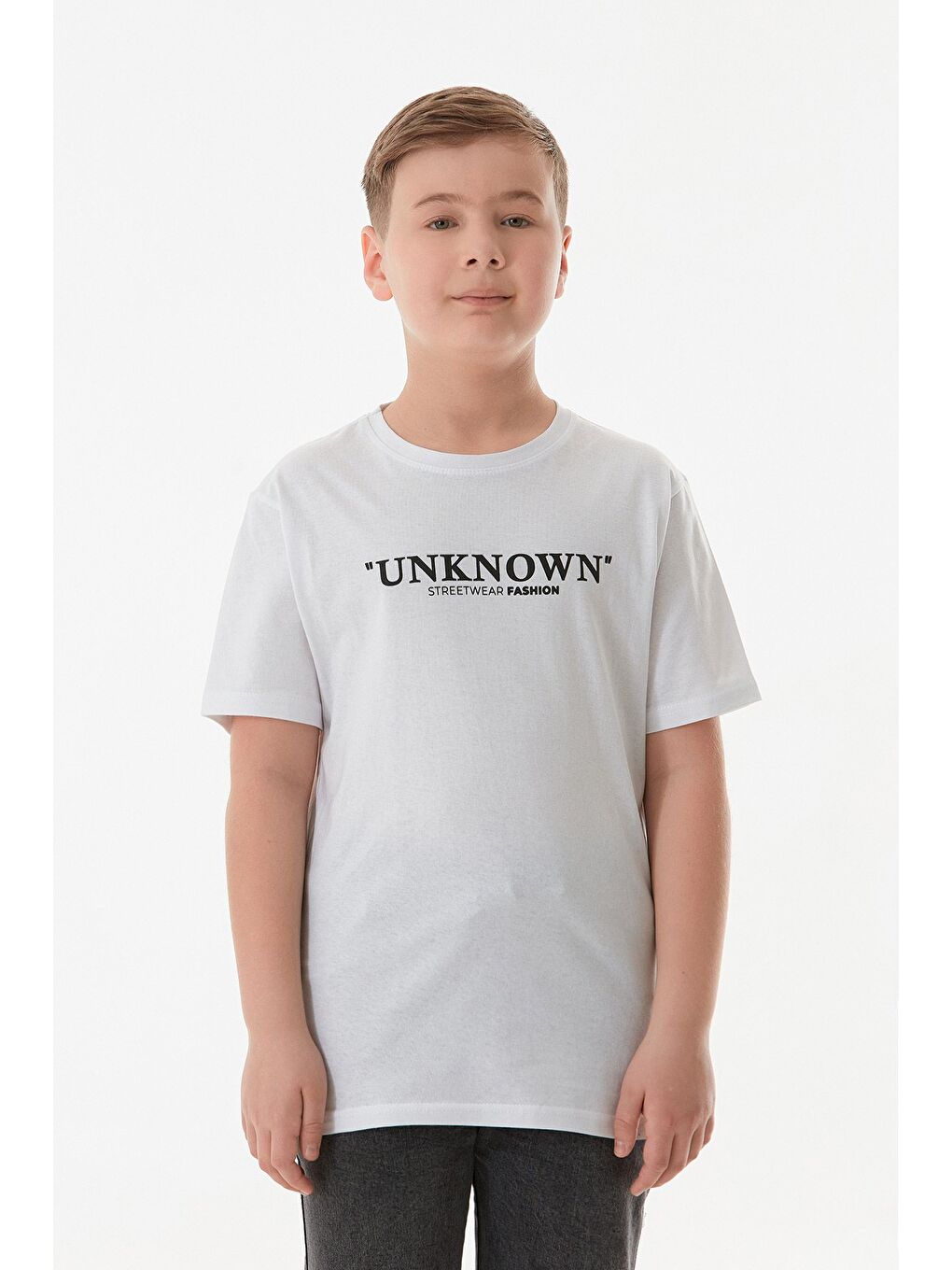 Beyaz Unknown Yazı Baskılı Erkek Çocuk Tişört-3