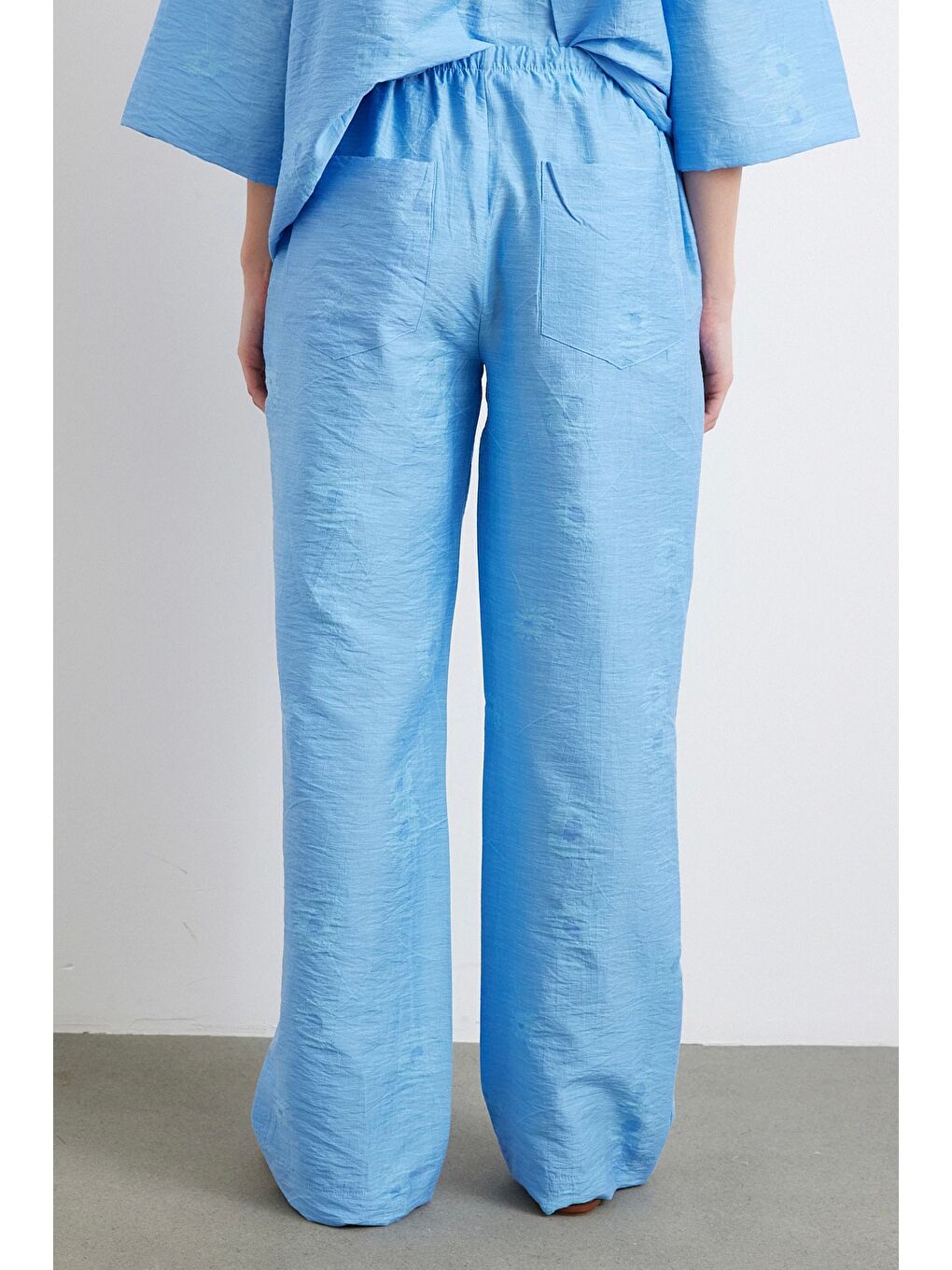 Arka Cepli Salaş Pantolon Mavi-3