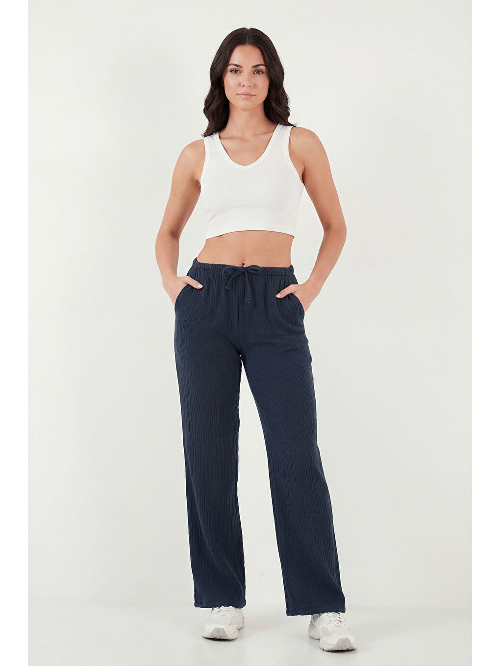 Lacivert Pamuklu Relaxed Fit Geniş Paça Müslim Kadın Pantolon 668YP5502-1