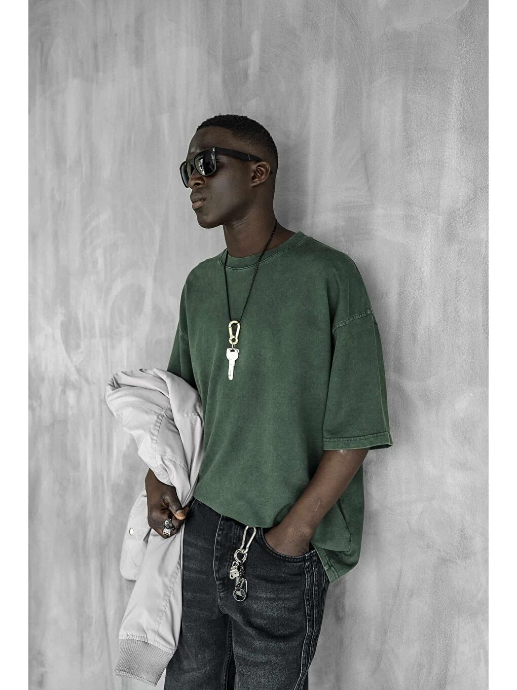 Erkek Slogan İşlemeli Yıkamalı Oversize %100 Pamuk Tişört Yeşil-2