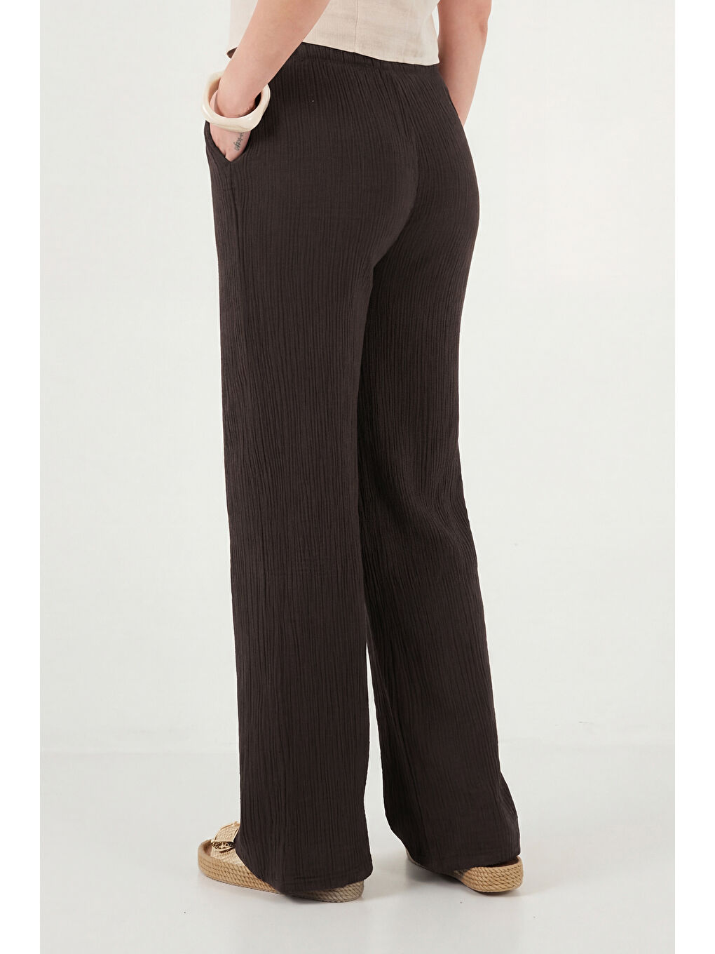 Kahverengi Pamuklu Relaxed Fit Geniş Paça Müslim Kadın Pantolon 668YP5502-6