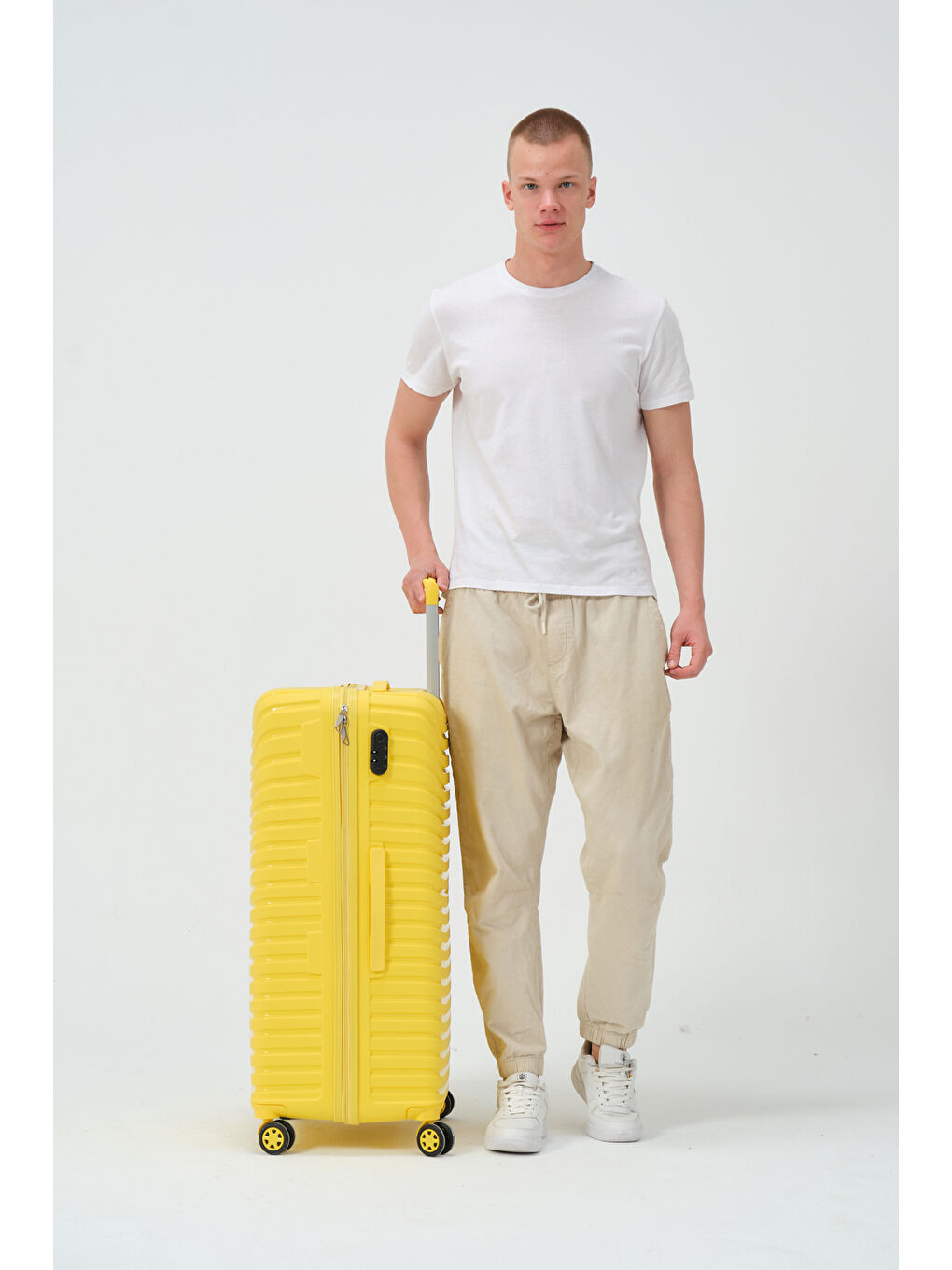 Büyük Boy Sarı PP Valiz-2